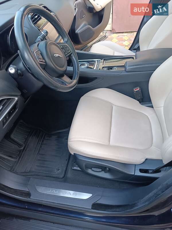 Внедорожник / Кроссовер Jaguar F-Pace 2018 в Чернигове