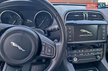 Внедорожник / Кроссовер Jaguar F-Pace 2018 в Чернигове