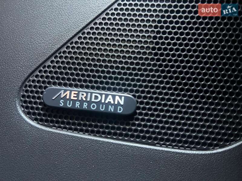 Внедорожник / Кроссовер Jaguar F-Pace 2018 в Киеве фото 17 Внедорожник / Кроссовер Jaguar F-Pace 2018 в Киеве