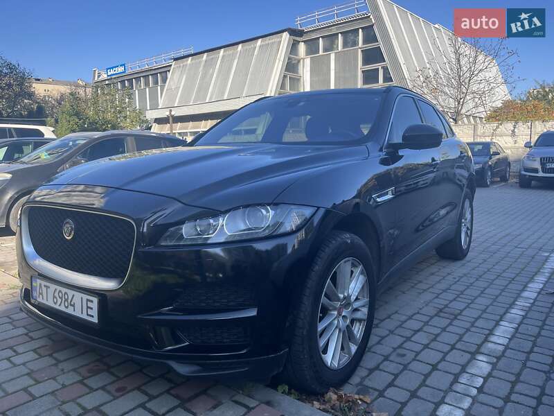 Позашляховик / Кросовер Jaguar F-Pace 2016 в Івано-Франківську