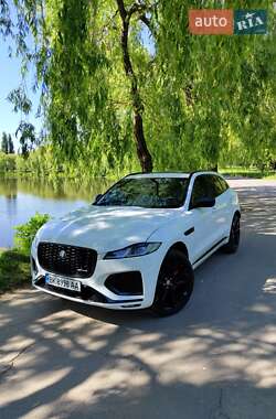 Внедорожник / Кроссовер Jaguar F-Pace 2021 в Ровно