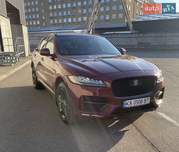 Внедорожник / Кроссовер Jaguar F-Pace 2016 в Киеве