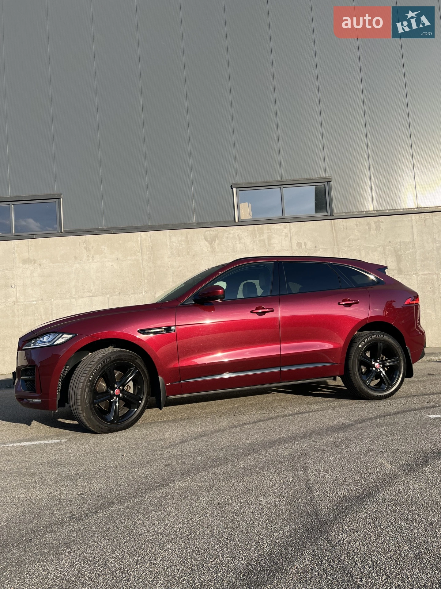2016 Jaguar F-Pace - мініатюра 19