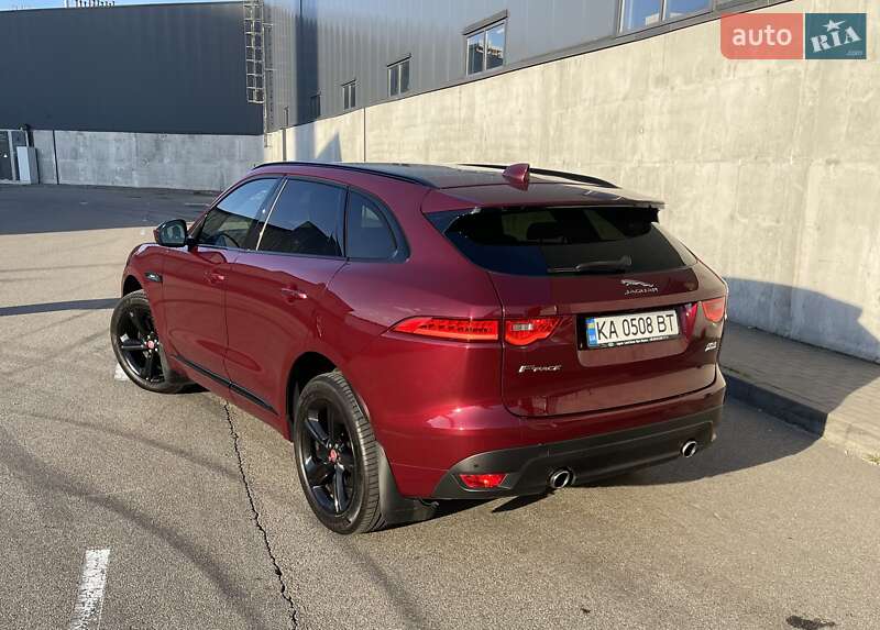 Внедорожник / Кроссовер Jaguar F-Pace 2016 в Киеве