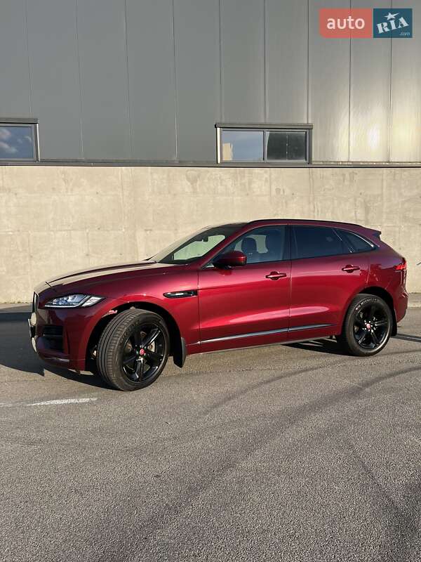 Внедорожник / Кроссовер Jaguar F-Pace 2016 в Киеве