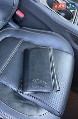 Внедорожник / Кроссовер Jaguar F-Pace 2016 в 