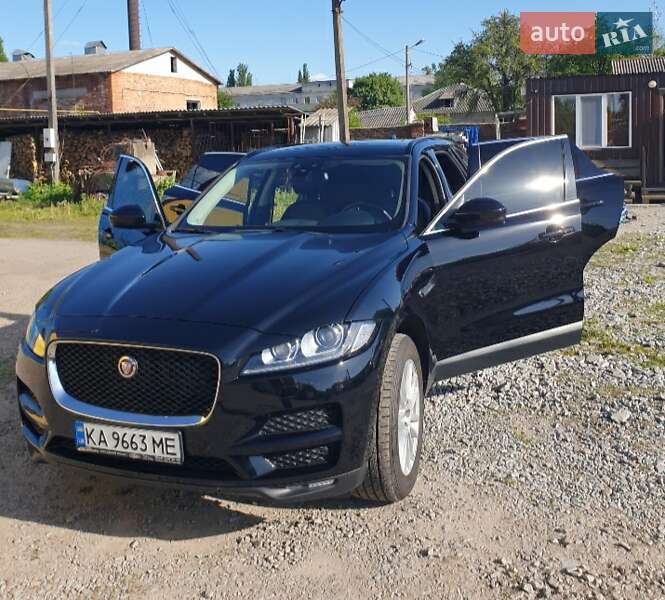 Позашляховик / Кросовер Jaguar F-Pace 2017 в Коростишеві