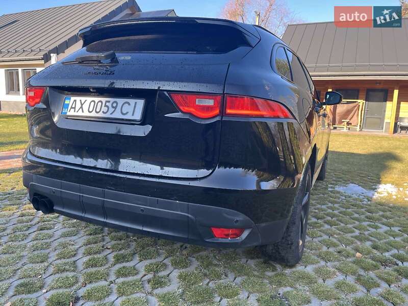 Позашляховик / Кросовер Jaguar F-Pace 2016 в Києві