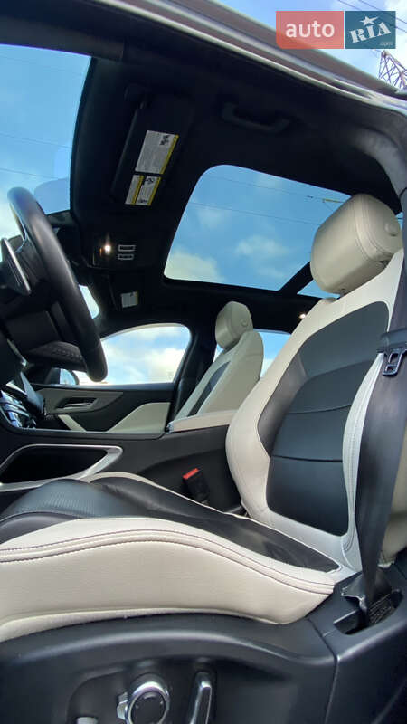 Внедорожник / Кроссовер Jaguar F-Pace 2018 в Львове