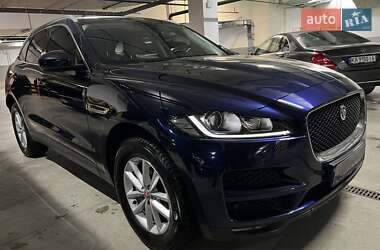 Внедорожник / Кроссовер Jaguar F-Pace 2017 в 