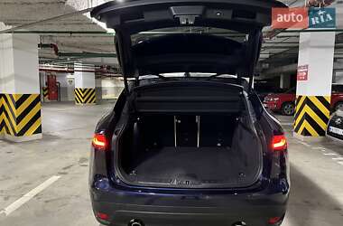 Внедорожник / Кроссовер Jaguar F-Pace 2017 в 