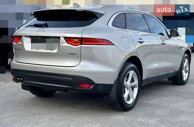 Внедорожник / Кроссовер Jaguar F-Pace 2017 в 