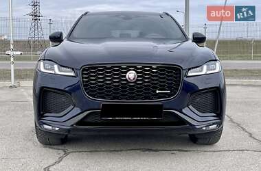 Внедорожник / Кроссовер Jaguar F-Pace 2021 в 