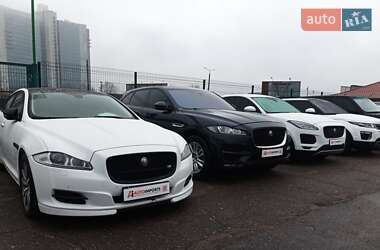 Внедорожник / Кроссовер Jaguar F-Pace 2017 в Киеве