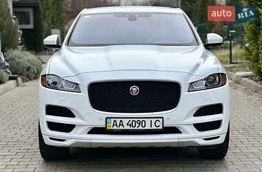 Внедорожник / Кроссовер Jaguar F-Pace 2017 в 