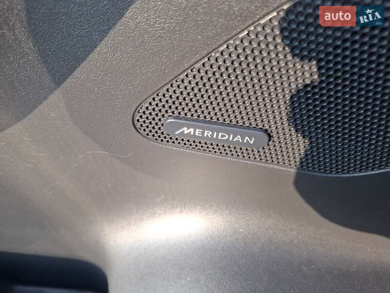 Позашляховик / Кросовер Jaguar F-Pace 2017 в Черкасах