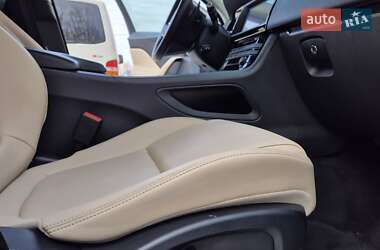 Внедорожник / Кроссовер Jaguar F-Pace 2017 в 