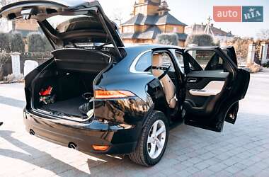 Внедорожник / Кроссовер Jaguar F-Pace 2020 в 