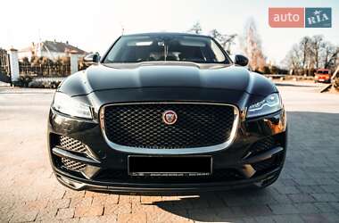 Внедорожник / Кроссовер Jaguar F-Pace 2020 в 