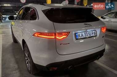 Внедорожник / Кроссовер Jaguar F-Pace 2017 в 