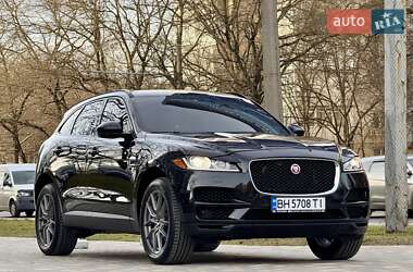 Внедорожник / Кроссовер Jaguar F-Pace 2016 в 