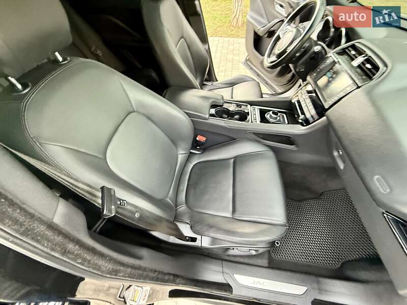 Внедорожник / Кроссовер Jaguar F-Pace 2016 в Одессе фото 33 Внедорожник / Кроссовер Jaguar F-Pace 2016 в Одессе