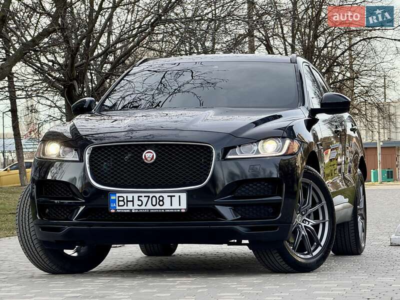 Jaguar F-Pace 2016