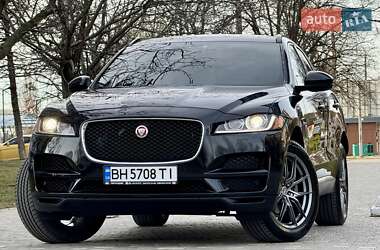 Внедорожник / Кроссовер Jaguar F-Pace 2016 в 
