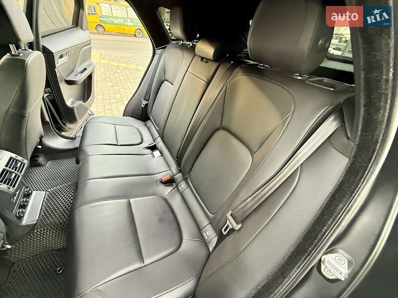 Внедорожник / Кроссовер Jaguar F-Pace 2016 в Одессе фото 93 Внедорожник / Кроссовер Jaguar F-Pace 2016 в Одессе
