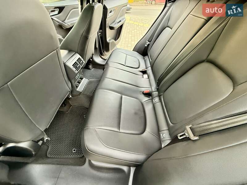 Позашляховик / Кросовер Jaguar F-Pace 2016 в Одесі фото 95 Позашляховик / Кросовер Jaguar F-Pace 2016 в Одесі