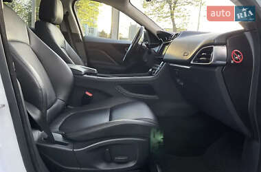 Позашляховик / Кросовер Jaguar F-Pace 2018 в 