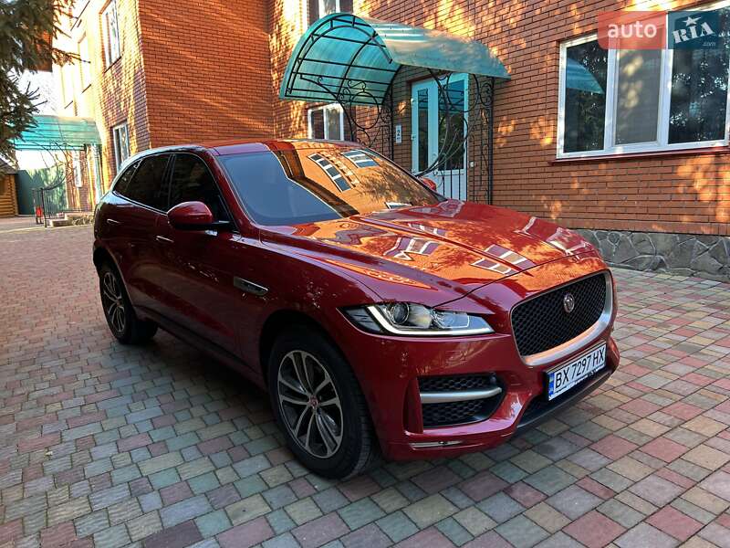 Внедорожник / Кроссовер Jaguar F-Pace 2017 в 