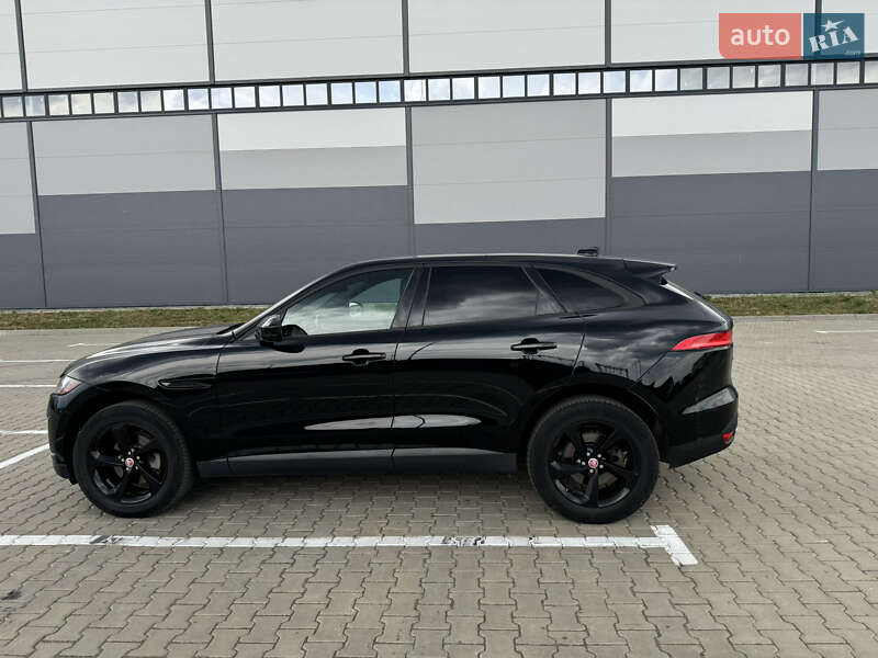 Jaguar F-Pace 2016