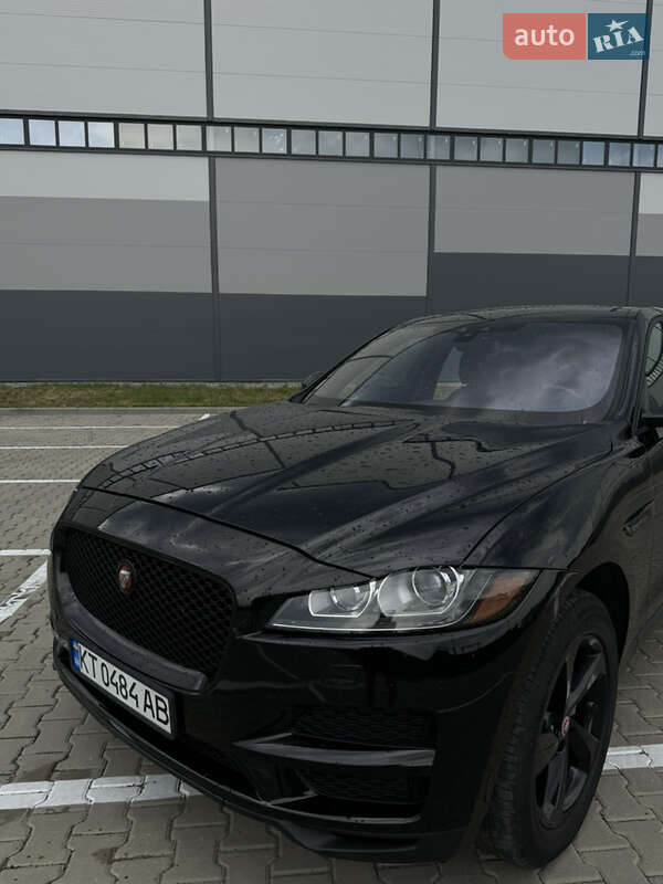 Внедорожник / Кроссовер Jaguar F-Pace 2016 в Ивано-Франковске