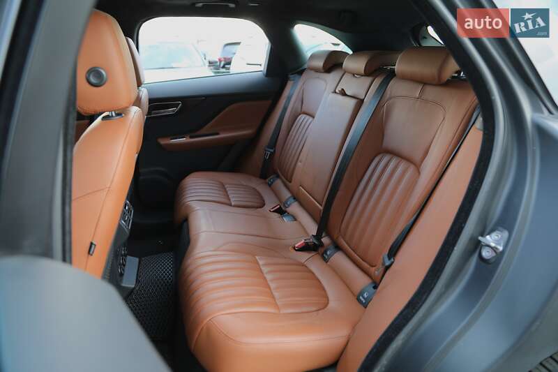 Внедорожник / Кроссовер Jaguar F-Pace 2015 в Харькове фото 9 Внедорожник / Кроссовер Jaguar F-Pace 2015 в Харькове