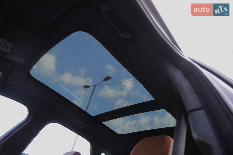 Внедорожник / Кроссовер Jaguar F-Pace 2015 в Харькове фото 26 Внедорожник / Кроссовер Jaguar F-Pace 2015 в Харькове