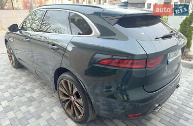 Позашляховик / Кросовер Jaguar F-Pace 2017 в 