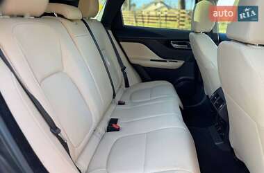 Позашляховик / Кросовер Jaguar F-Pace 2018 в 