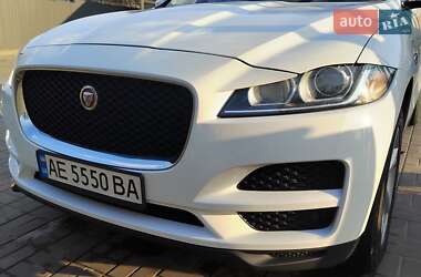 Внедорожник / Кроссовер Jaguar F-Pace 2018 в 