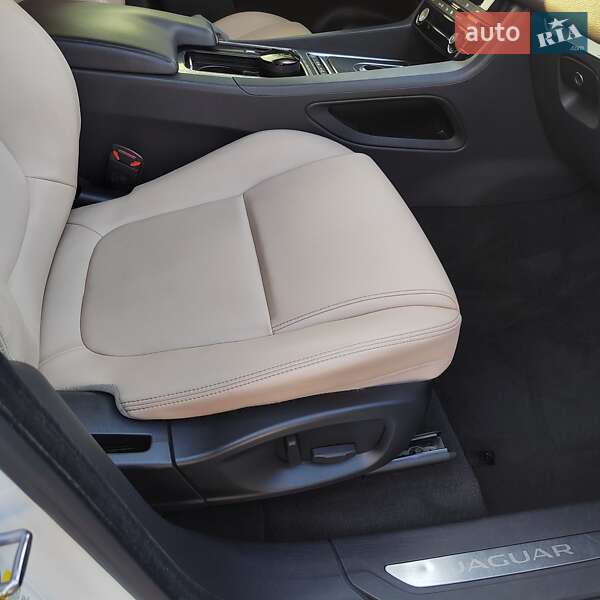 Внедорожник / Кроссовер Jaguar F-Pace 2018 в Днепре