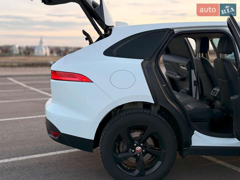 Внедорожник / Кроссовер Jaguar F-Pace 2017 в Львове