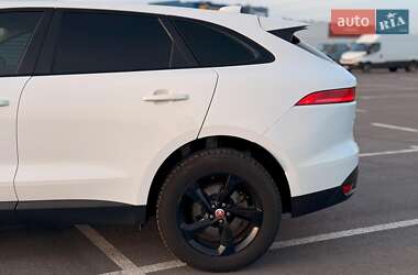 Позашляховик / Кросовер Jaguar F-Pace 2017 в 