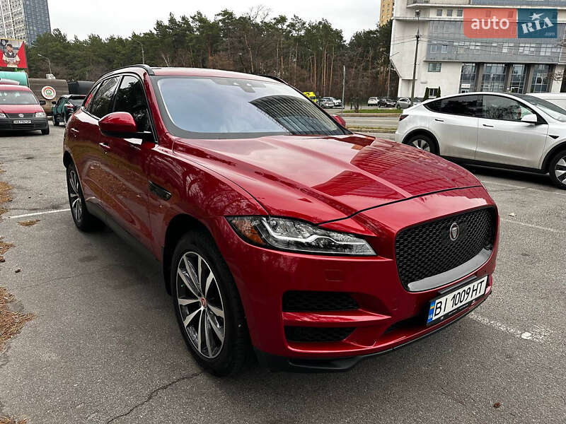 Внедорожник / Кроссовер Jaguar F-Pace 2020 в 