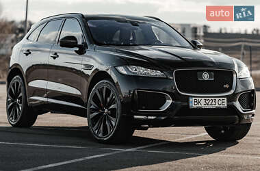 Внедорожник / Кроссовер Jaguar F-Pace 2019 в 