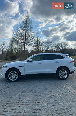 Внедорожник / Кроссовер Jaguar F-Pace 2016 в 