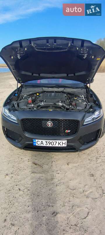Внедорожник / Кроссовер Jaguar F-Pace 2018 в Черкассах