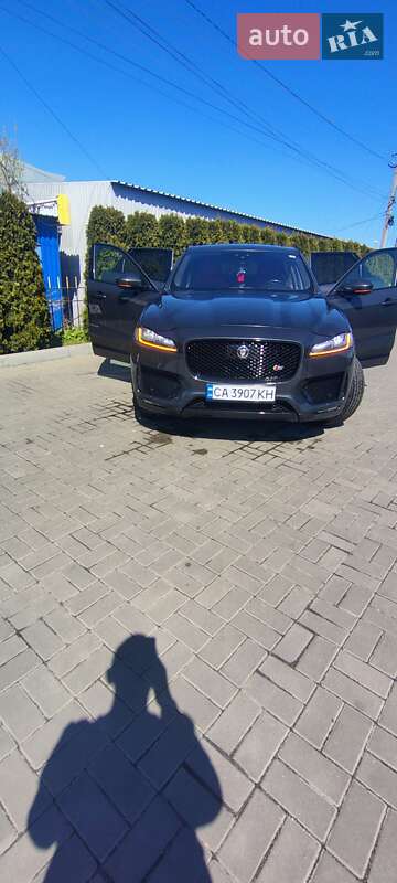 Внедорожник / Кроссовер Jaguar F-Pace 2018 в Черкассах