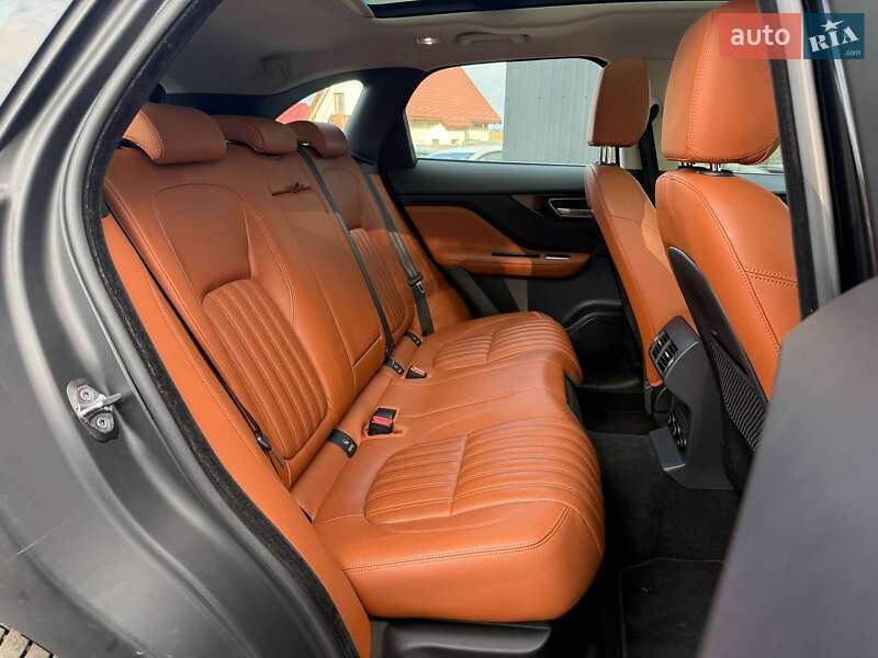 Позашляховик / Кросовер Jaguar F-Pace 2017 в Хмельницькому фото 23 Позашляховик / Кросовер Jaguar F-Pace 2017 в Хмельницькому