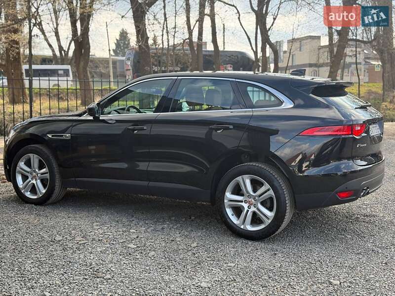 Позашляховик / Кросовер Jaguar F-Pace 2017 в Хмельницькому фото 5 Позашляховик / Кросовер Jaguar F-Pace 2017 в Хмельницькому