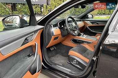 Внедорожник / Кроссовер Jaguar F-Pace 2023 в 
